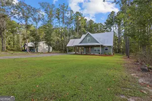 835 Azalea St, Blackshear, GA 31516 - Photo 3