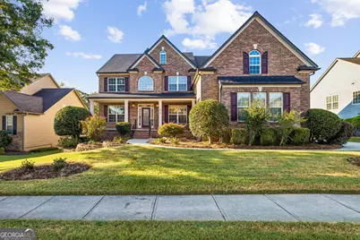 917 Wallace Falls Drive, Braselton, GA 30517 - Photo 1