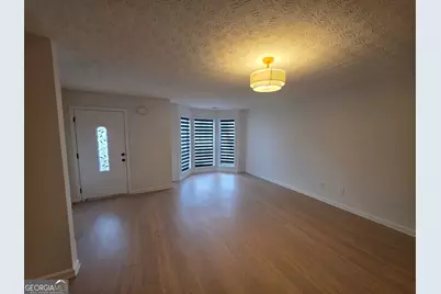 111 Chastain Loop, Newnan, GA 30263 - Photo 3
