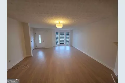 111 Chastain Loop, Newnan, GA 30263 - Photo 5