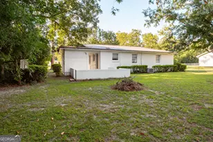 314 McGregor St, Blackshear, GA 31516 - Photo 5