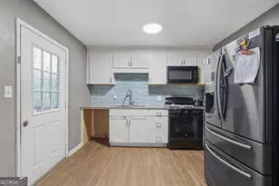 541 Carithers Rd, Lawrenceville, GA 30046 - Photo 9
