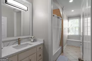 980 Fenimore Cir, Sandy Springs, GA 30350 - Photo 43