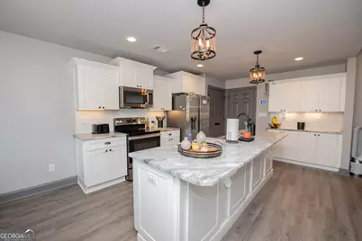121 Locks Heath Court, Perry, GA 31069 - Photo 13