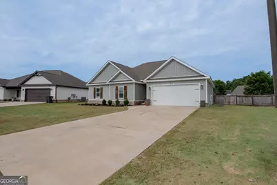 121 Locks Heath Court, Perry, GA 31069 - Photo 3