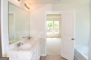 74 Newnan Lakes Dr, Newnan, GA 30263 - Photo 21