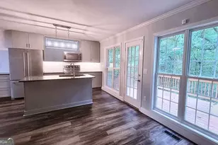 113 E Surry Ct, Athens, GA 30606 - Photo 9
