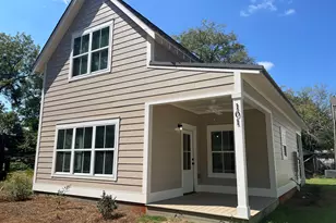 101 Peachtree St, Lagrange, GA 30240 - Photo 1