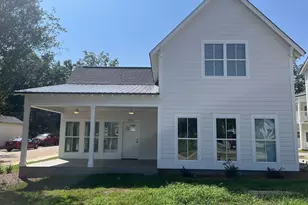 201 Cherry St, Lagrange, GA 30240 - Photo 1