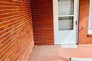 6 N Spring St, Claxton, GA 30417 - Photo 25