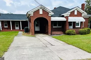 6 N Spring St, Claxton, GA 30417 - Photo 29
