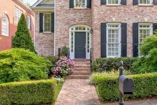 704 Longleaf Dr NE, Atlanta, GA 30342 - Photo 3