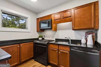 115 Biscayne Drive NW #A6, Atlanta, GA 30309 - Photo 11