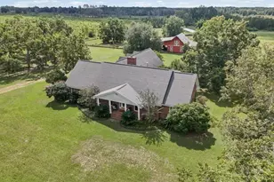 1024 10 Mile Rd, Fitzgerald, GA 31750 - Photo 1