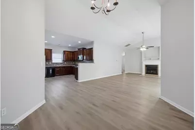 7923 Bluefin Trail, Union City, GA 30291 - Photo 11