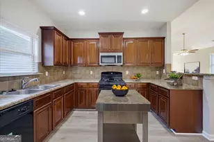7923 Bluefin Trail, Union City, GA 30291 - Photo 13