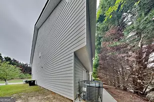 2146 Belmont Circle, Conyers, GA 30012 - Photo 17