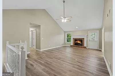 823 Moonlit Lane NW, Acworth, GA 30102 - Photo 3