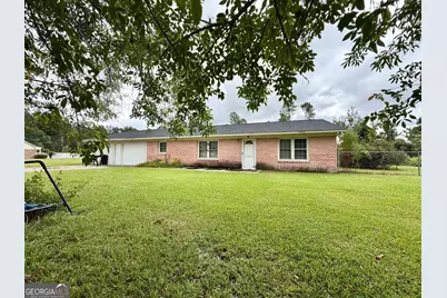 10 N Osage Lane, Hazlehurst, GA 31539 - Photo 1