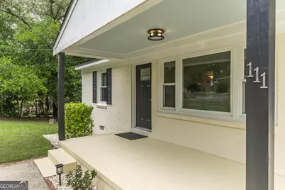 111 Benton Avenue, Warner Robins, GA 31088 - Photo 9