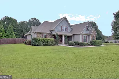 154 Fieldstone Farms Drive, Senoia, GA 30276 - Photo 3