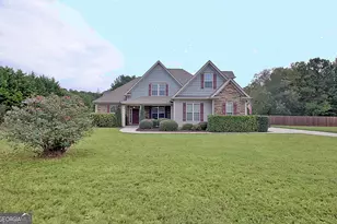 154 Fieldstone Farms Dr, Senoia, GA 30276 - Photo 1