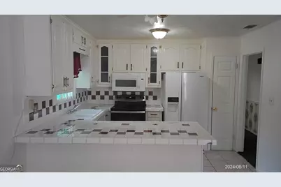 2301 Juniper Drive, Albany, GA 31721 - Photo 3