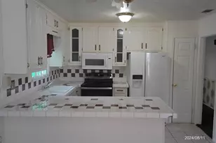 2301 Juniper Dr, Albany, GA 31721 - Photo 3