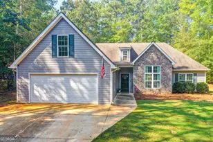 190 Pebble Creek Dr, Covington, GA 30016 - Photo 1