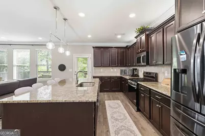 2618 Lake Manor Circle, Duluth, GA 30096 - Photo 9