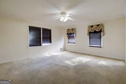 202 E Wright Street, Winder, GA 30680 - Photo 13