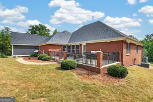 128 Lakemere Ln NW, Milledgeville, GA 31061 - Photo 31