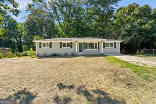 6963 Debbie Ln, Lithia Springs, GA 30122 - Photo 5