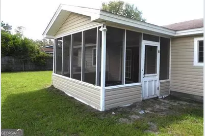 618 Madison Drive, Hinesville, GA 31313 - Photo 15