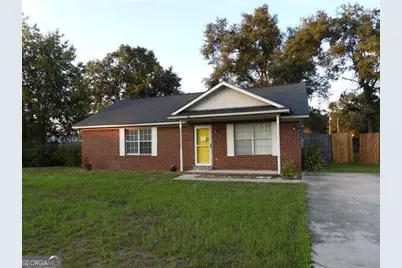 81 Crosby Drive, Hinesville, GA 31313 - Photo 1