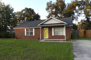 81 Crosby Dr, Hinesville, GA 31313 - Photo 1
