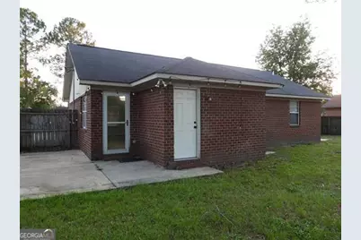 81 Crosby Drive, Hinesville, GA 31313 - Photo 13