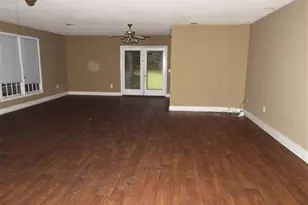 218 Thiess Branch Dr, Hinesville, GA 31313 - Photo 5