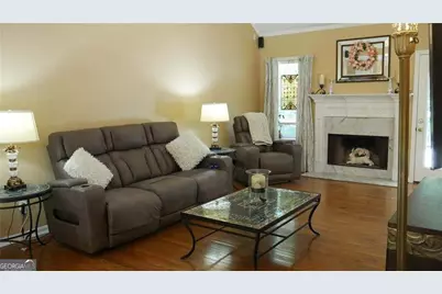 3257 Camens Way, Buford, GA 30519 - Photo 9