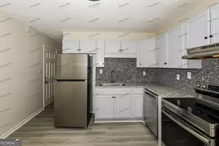 8355 Dunellen Ln, Jonesboro, GA 30238 - Photo 7
