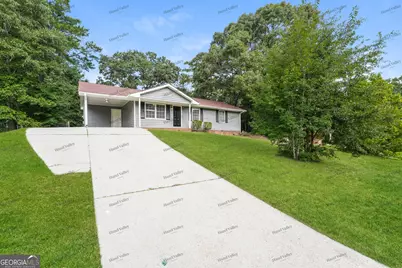 10131 Hidden Branches Way NE, Covington, GA 30014 - Photo 5