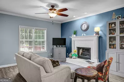 337 Asbury Court, Senoia, GA 30276 - Photo 9