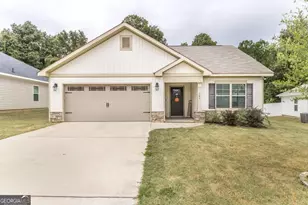 141 Red Tail Cir, Byron, GA 31008 - Photo 1