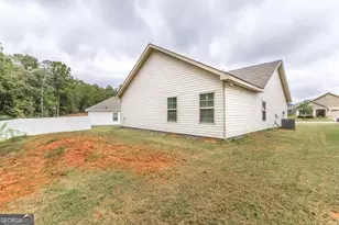 141 Red Tail Cir, Byron, GA 31008 - Photo 23