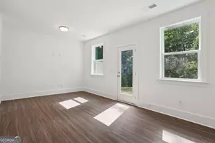 1621 Gunnin Trce NW, Atlanta, GA 30318 - Photo 25