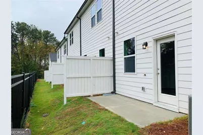 1621 Gunnin Trace NW, Atlanta, GA 30318 - Photo 11