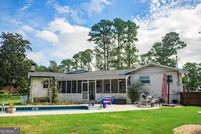 460 S College Street, Metter, GA 30439 - Photo 31