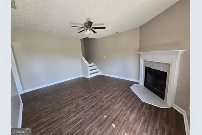 585 Forest Hills Path, Forest Park, GA 30297 - Photo 5