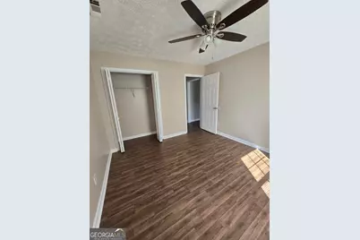 585 Forest Hills Path, Forest Park, GA 30297 - Photo 7