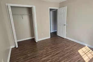 585 Forest Hills Path, Forest Park, GA 30297 - Photo 7
